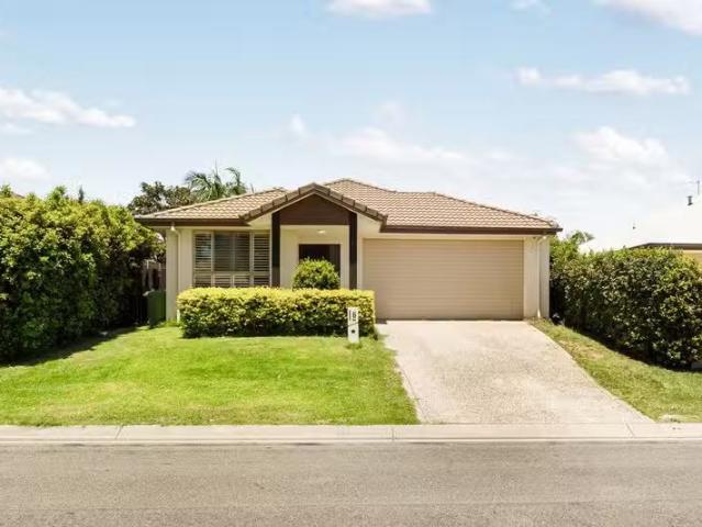 Cheap 4 BR 6 Quoll Circuit, North Lakes, QLD 4509 House for.