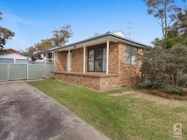 Deal! 4 BR 6 Stelling Avenue, KANWAL House for rent Listed by.