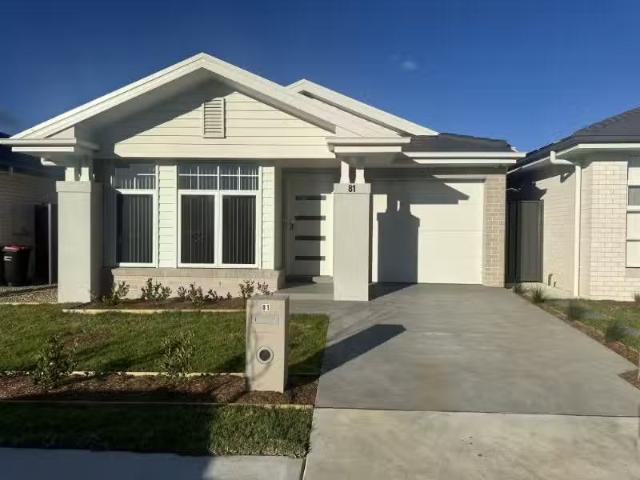 Deal! 4 BR 81 Barcelona Drive, PRESTONS House for rent Listed.