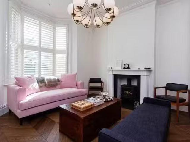 Rental! 4 BR Alderbrook Road
