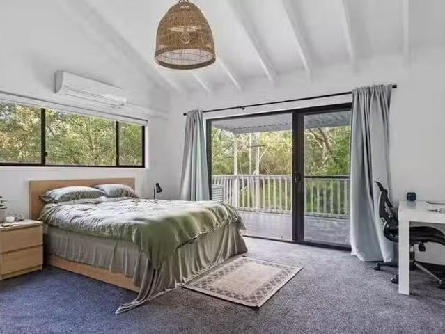 Cheap 4 Daly Way, Worongary, QLD 4213