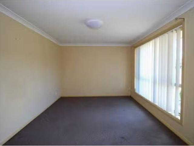New 4 Eveleigh Court, SCONE House for rent Listed by Mcewan D.