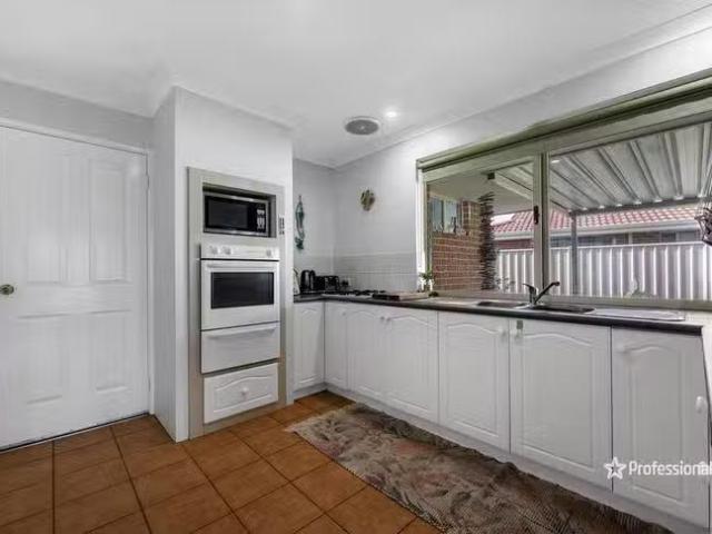 Cheap 4 Fong Cove, Mount Tarcoola, WA 6530