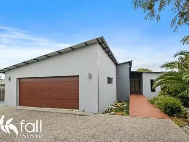 Deal! 4 Francois Court, Old Beach, TAS 7017