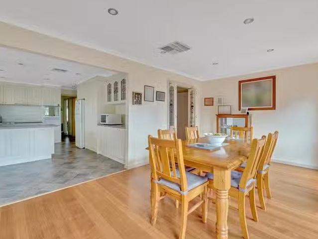 New 4 Hazel Street, Melton South, VIC 3338