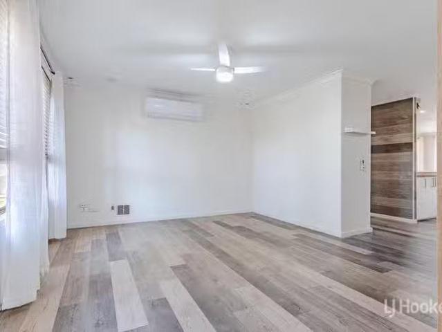 Nice 4 Oakover Turn, Greenfields, WA 6210