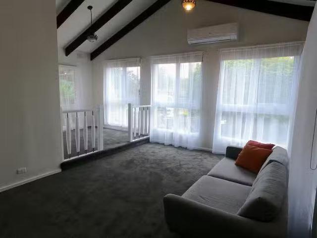 Cheap 4 Luton Court, Darley, VIC 3340