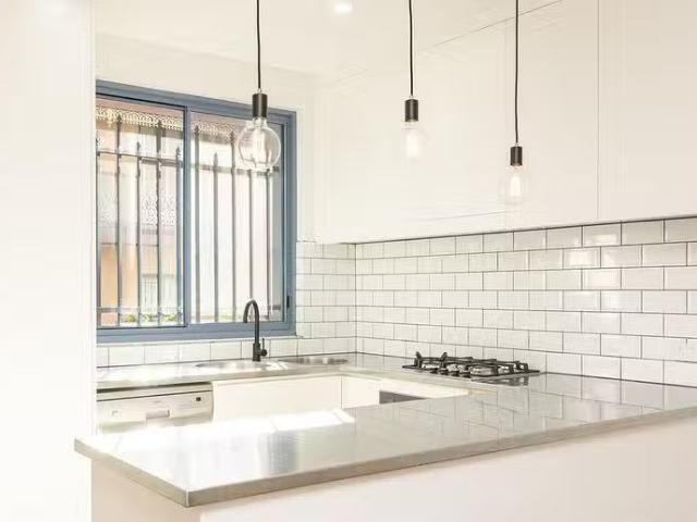 For Rent! 4 Steel Street, Surry Hills, NSW 2010