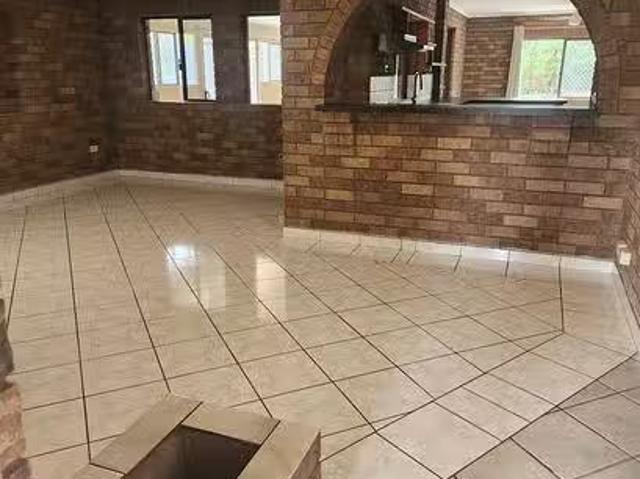Deal! 4 Ripley Avenue, Pialba, QLD 4655