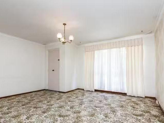 Nice 4B Bullfinch Street, Spearwood, WA 6163