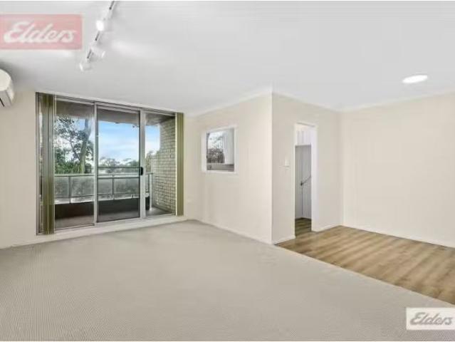 Cheap 4C/17 Sunnyside Avenue, Caringbah Apartment for rent Li.
