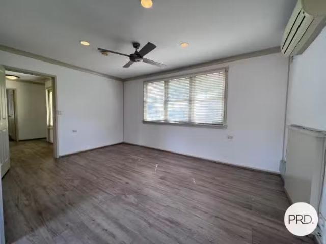 Charming 54 Anne Street, KARABAR House for rent Listed by Ani.