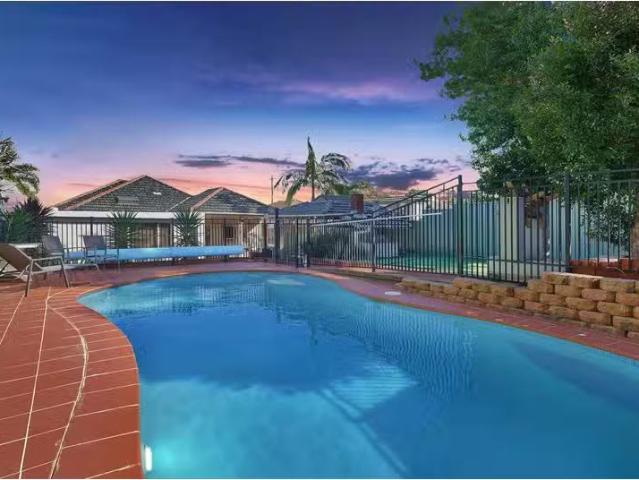 Just in! 54 Burgess Street, Beverley Park House for rent List.