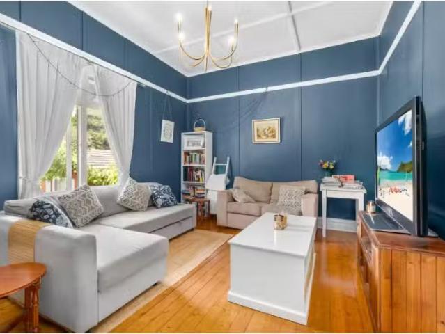 For Rent! 54 The Esplanade, Thornleigh House for rent Listed.