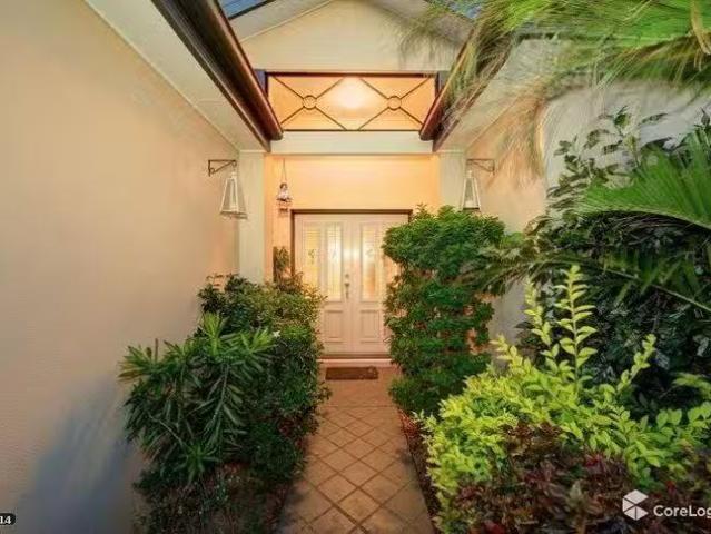 For Rent! 5/5 Robert John Circuit, Coral Cove, QLD 4670