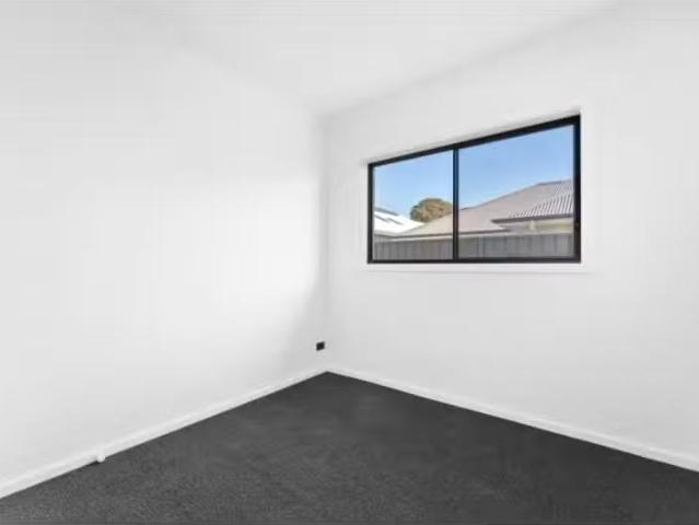 Nice 57a Tharawal Drive, WONGAWILLI House for rent Listed by.