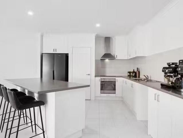 Unique 57B Mallard Way, Cannington, WA 6107
