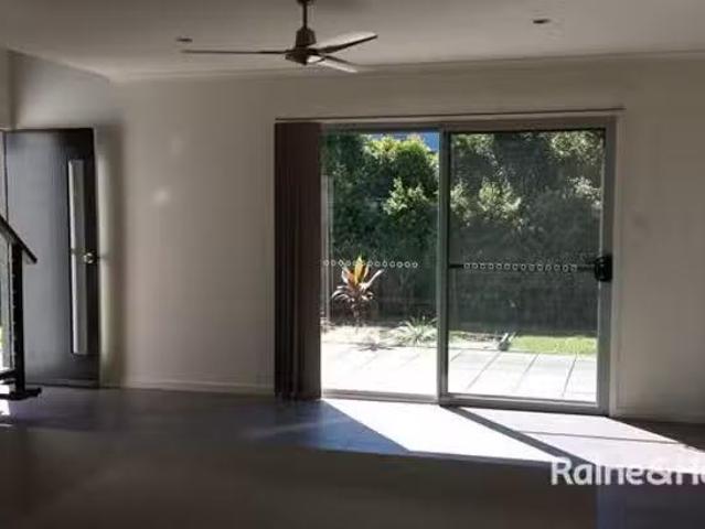 New 5/85 Malcomson Street, North Mackay, QLD 4740