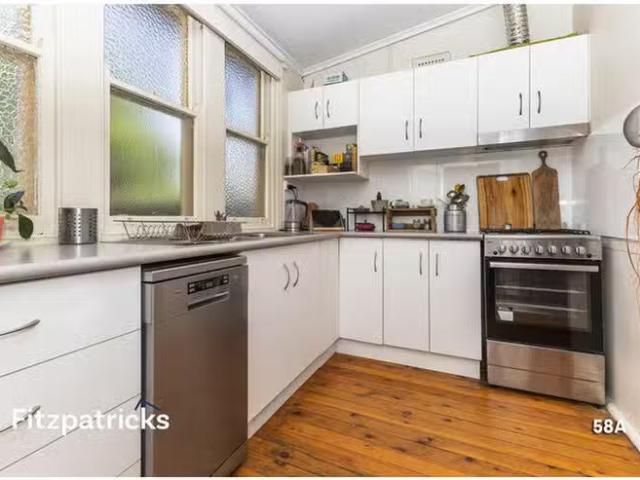 Just in! 58A Flinders Street, Turvey Park, NSW 2650