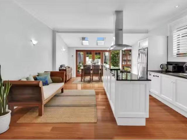 Cheap 591 Willoughby Road, Willoughby House for rent Listed b.