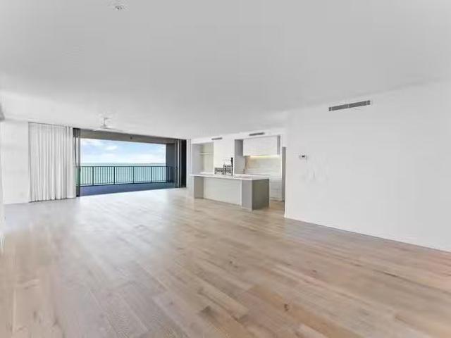 Nice 501/16 Woodcliffe Crescent, Woody Point, QLD 4019