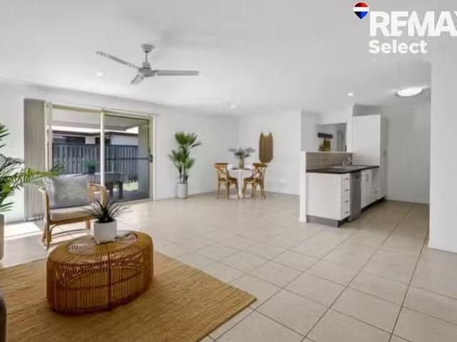 Cozy 50 Newport Parade, Blacks Beach, QLD 4740
