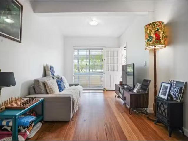 New 5/13 Calais Road, Wamberal Apartment for rent Listed by A.