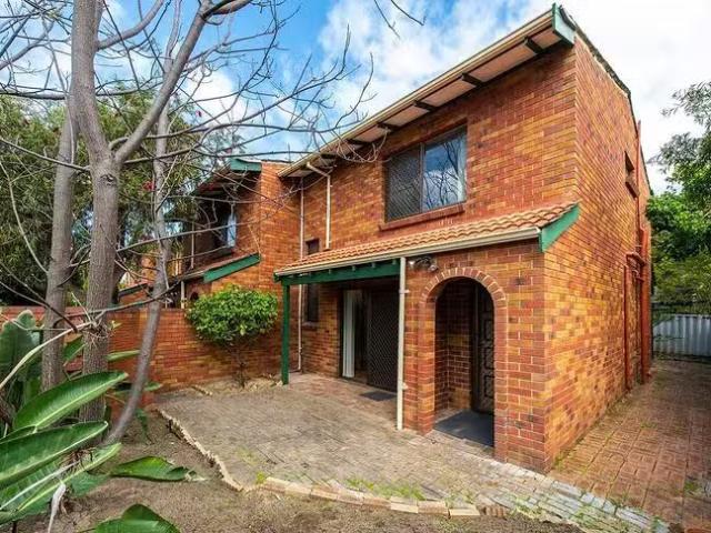 New 5/13 Princess Road, Crawley, WA 6009