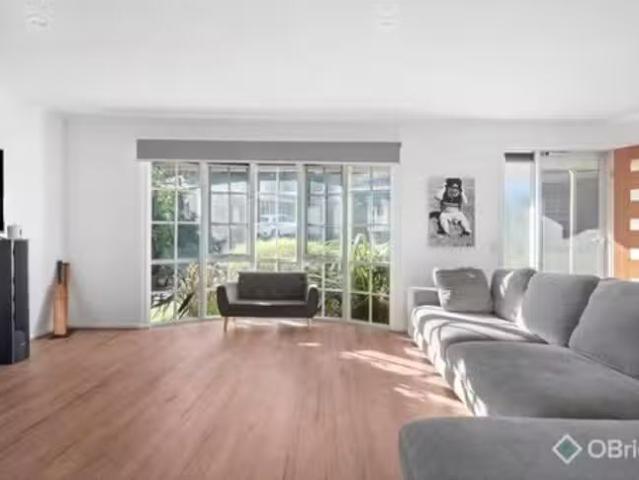For Rent! 5/11 Towerhill Road, Frankston South, VIC 3199