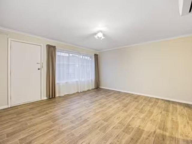 Cozy 5/12 Brophy Street, Brown Hill VIC 3350 House For Lease