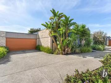 For Rent! 5/152 Dromana Parade, Safety Beach, VIC 3936