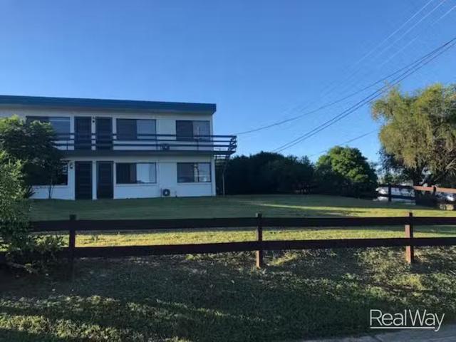 Deal! 5/166 Blackstone Road, Silkstone, QLD 4304