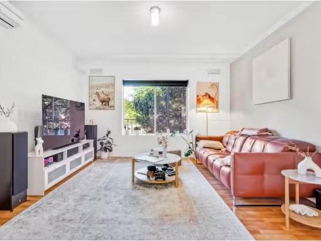 Just in! 5/19 Florence Street, GOODWOOD Apartment for rent Li.