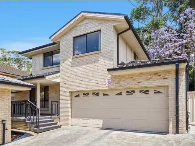 Cozy 5/26 Popes Road, Woonona Townhouse for rent Listed by Me.