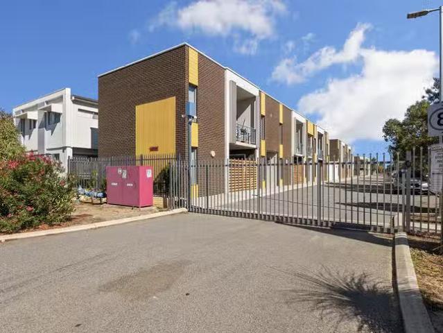 Deal! 5/28 Bent Street, Cannington, WA 6107