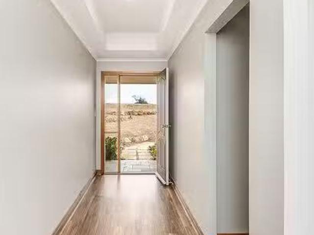 Just in! 52 Crawford Crescent, Mannum, SA 5238