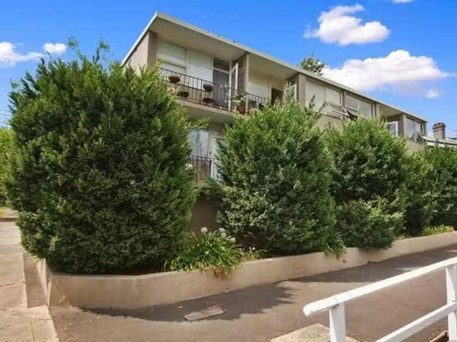 For Rent! 5/30 Bay Street, Birchgrove Apartment for rent List.