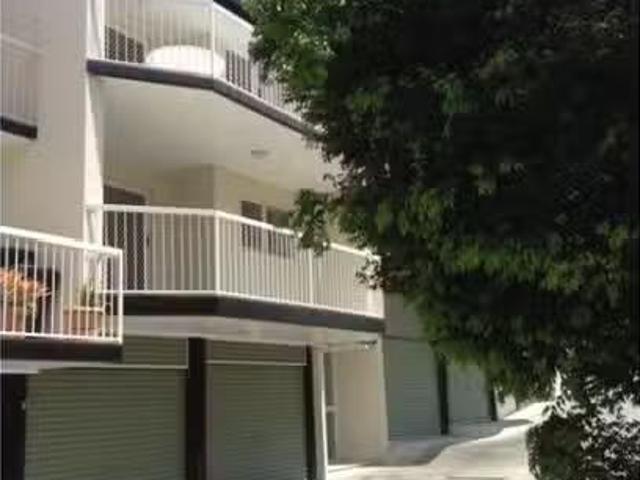 Deal! 5/31 Swann Road, Taringa, QLD 4068