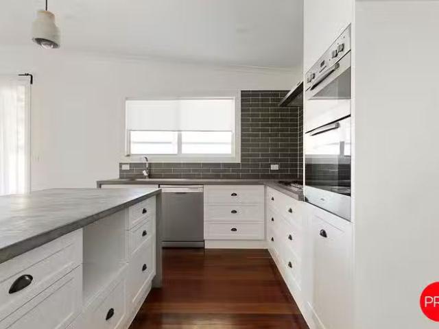 Cheap 53 Strickland Road, East Bendigo, VIC 3550