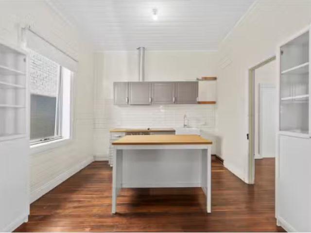 Unique 53a Moore Street, Austinmer Apartment for rent Listed.