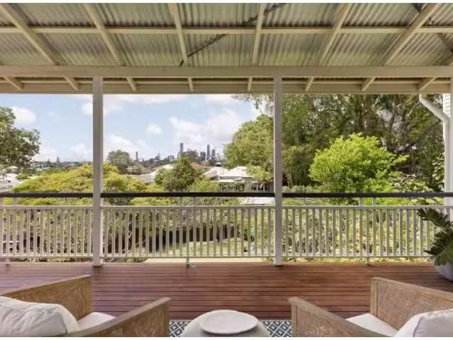 Rental! 5 Bass Street, Paddington House for rent Listed by Ca.