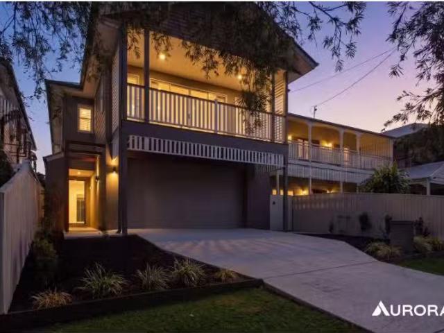 Unique 5 BR 12 Govett Avenue, Hawthorne House for rent Listed.