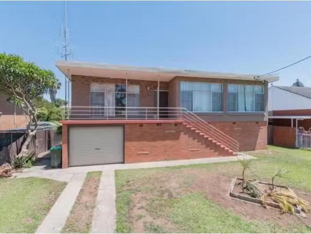 Just in! 5 BR 14 Edinburgh Avenue, SINGLETON House for rent L.