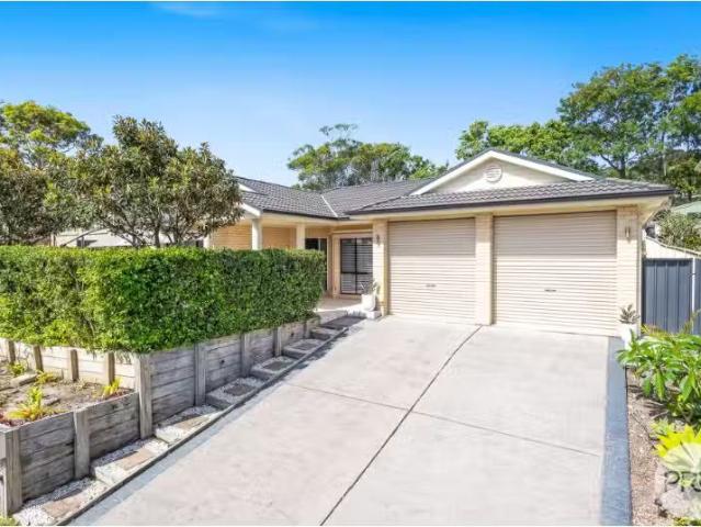 Deal! 5 BR 23 Essington Way, ANNA BAY House for rent Listed b.
