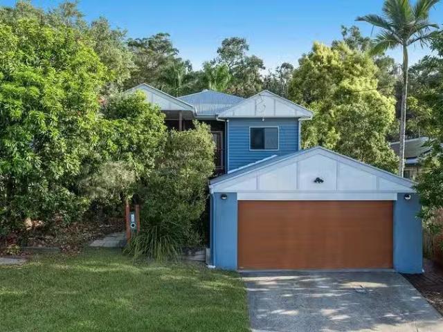 Charming 5 BR 29 Brussels Avenue, Morningside, QLD 4170
