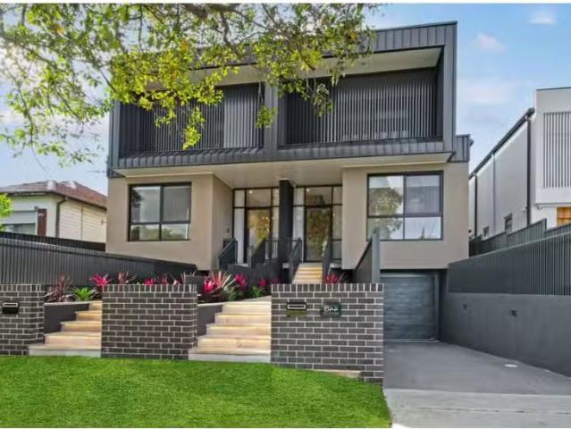New 5 BR 44A Eastern Avenue, Panania Townhouse for rent Liste.