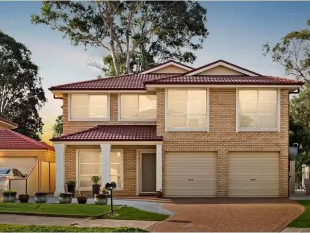 For Rent! 5 BR 90 Kellerman Drive, St Helens Park House for re.