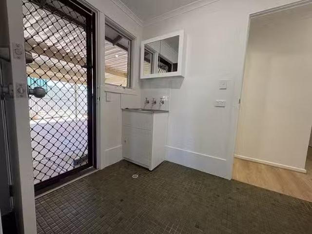 For Rent! 5 Davies Crescent, Port Augusta West, SA 5700