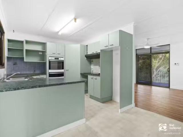 Deal! 5 Edward Street, Bray Park House for rent Listed by Ren.