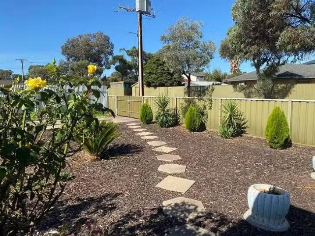 For Rent! 5 Electra Avenue, Parafield Gardens, SA 5107